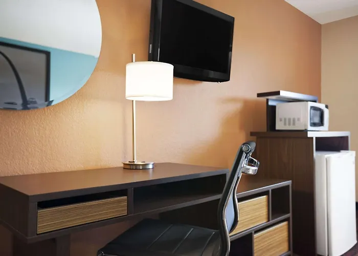 Super 8 By Wyndham St. Louis Motel Collinsville